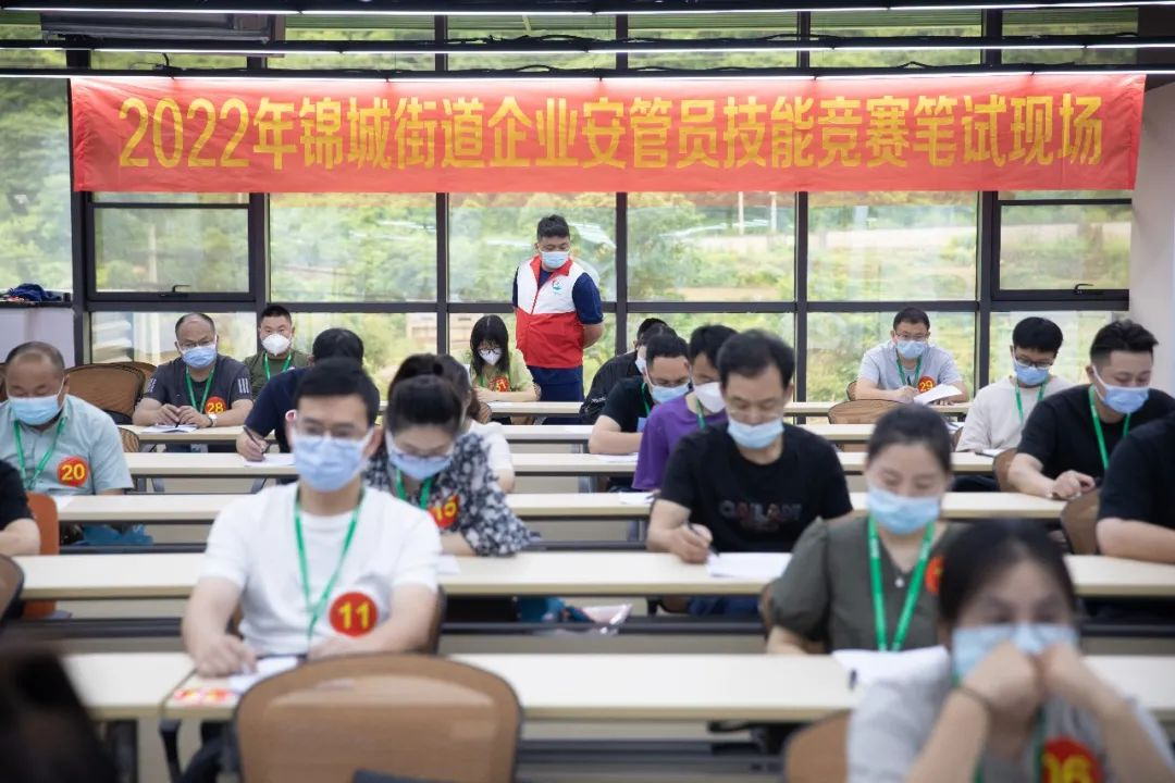 日韩十八禁在线1区2区3区不卡