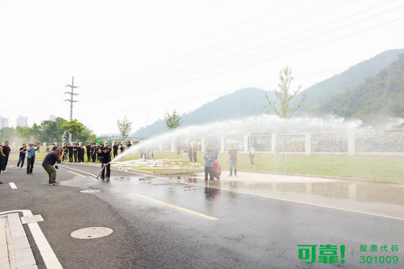 日韩十八禁在线1区2区3区不卡