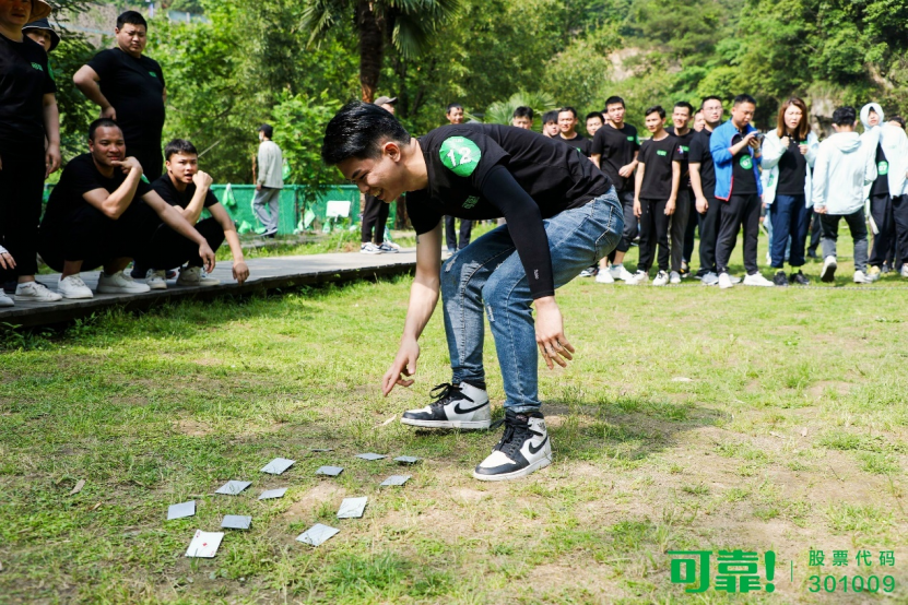 日韩十八禁在线1区2区3区不卡