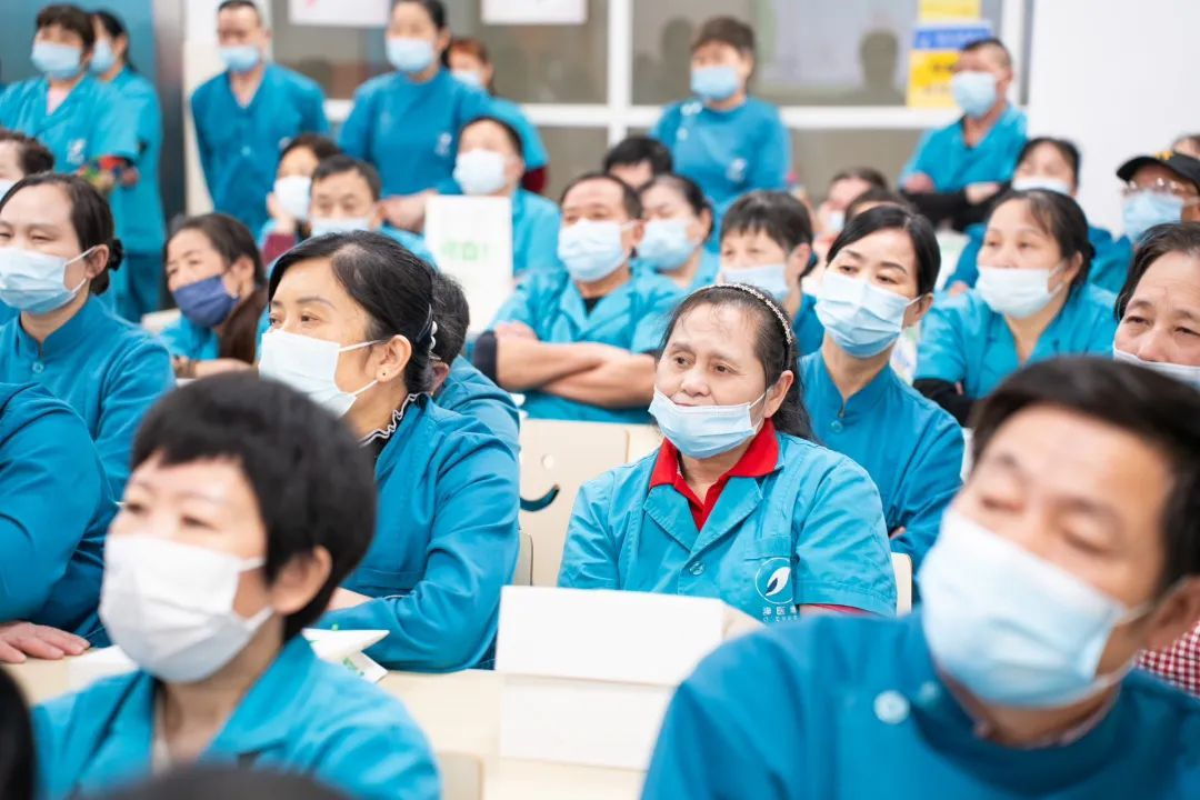 日韩十八禁在线1区2区3区不卡